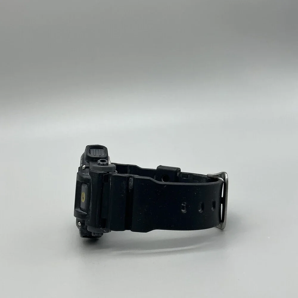 Casio G-Shock DW-9052 Mens Watch 44mm Digital Black Resin Strap Day Date